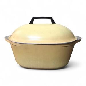 Vintage Club Aluminum Oval Harvest Gold Roaster Dutch Oven with Lid